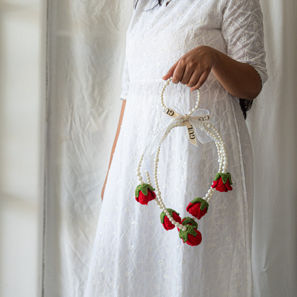 Scarlett Love Hand Bouquet