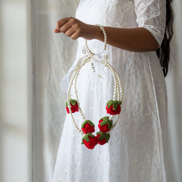 Scarlett Love Hand Bouquet