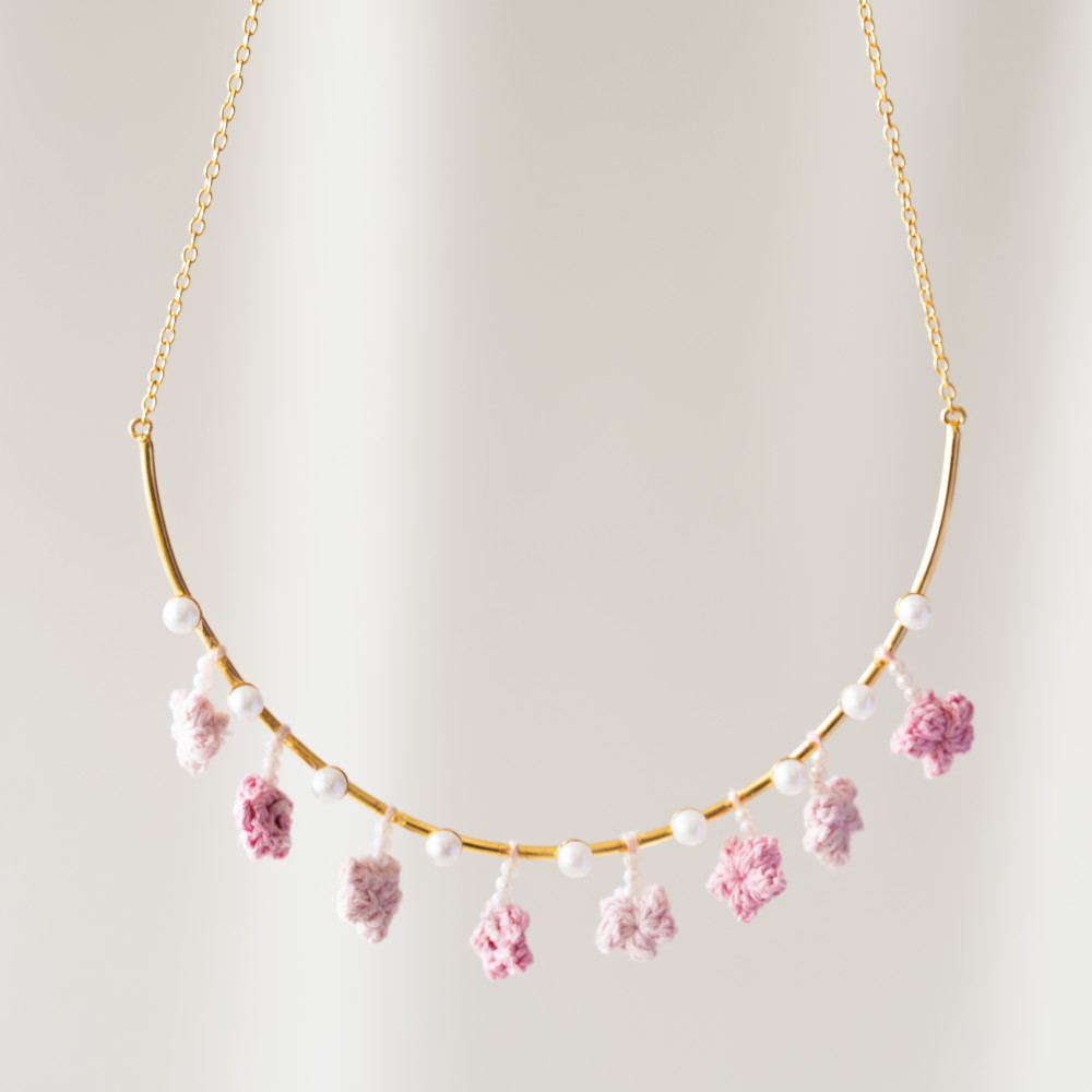 Image of Crochet Bloom Necklace - Ombre