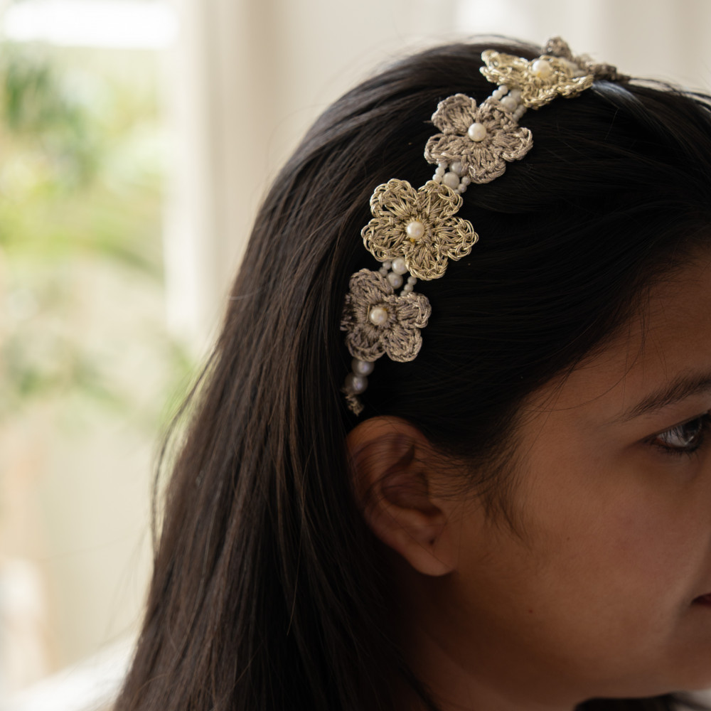 Image of Metallic Bridal Headpiece