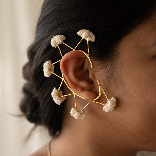 Mini Bloom Danglers - White