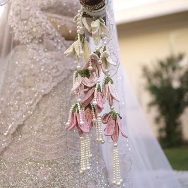 Pink Pearl Lily Kaleera