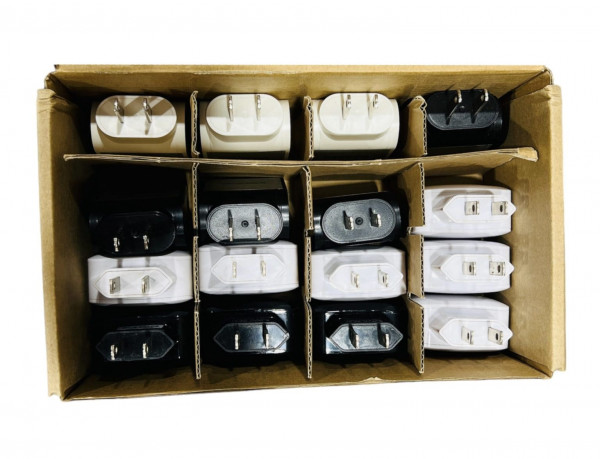 Image of WARNER TRAVEL CHARGER 16CT
