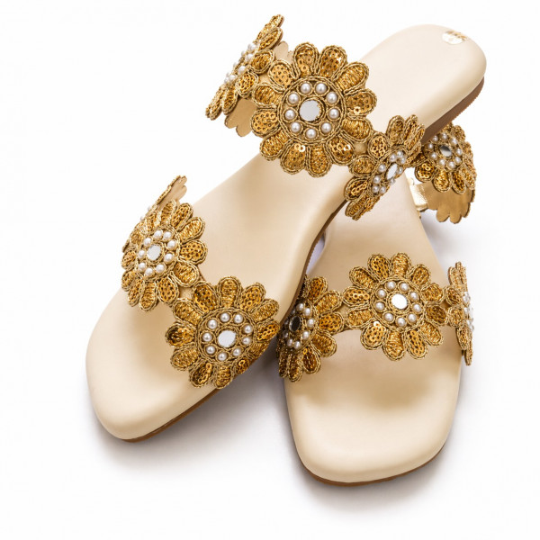 Noor Jaal Flats
