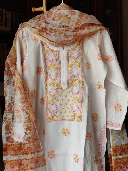 Mul-Cotton stitched Kurta with Kota Doria Dupatta