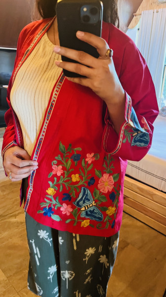 GULDAAN - Modern Kashmiri Shrug with Traditional Embroidery