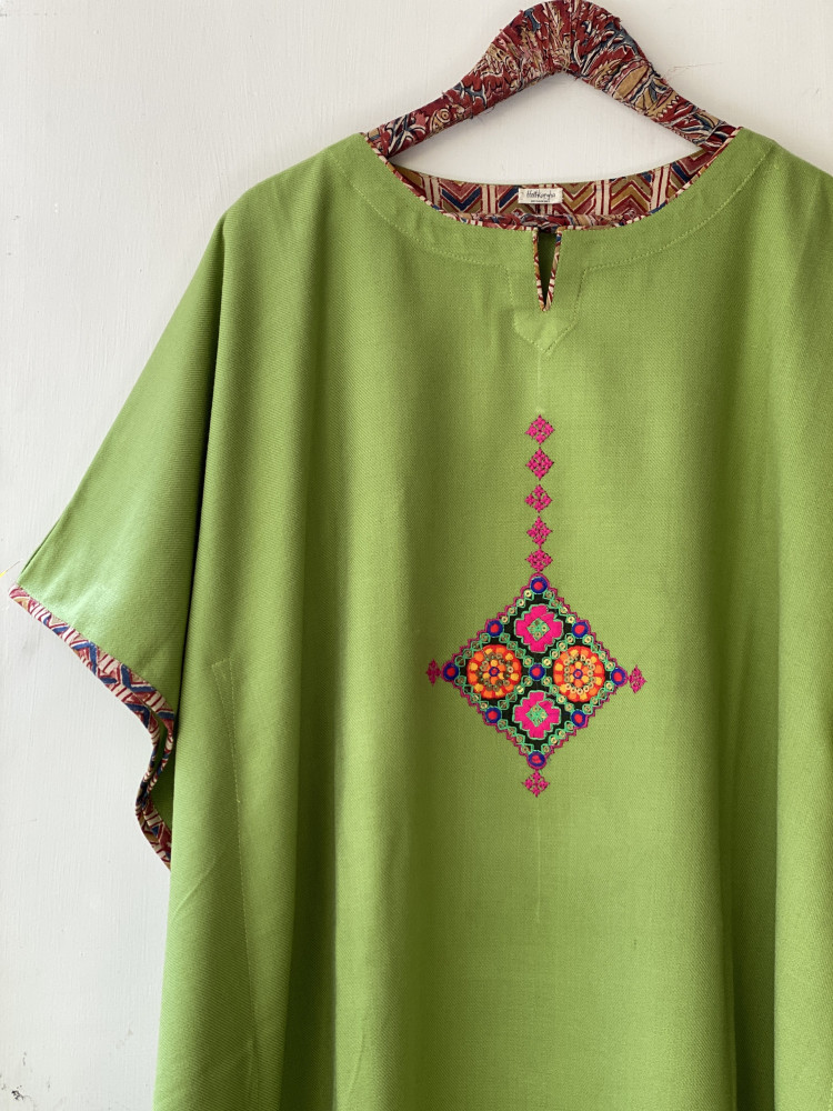 Image of PARROT GREEN WOOLLEN EMBROIDERED KAFTAN