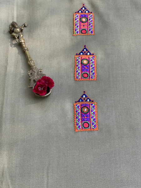 BEIGE WOOLLEN EMBROIDERED KAFTAN