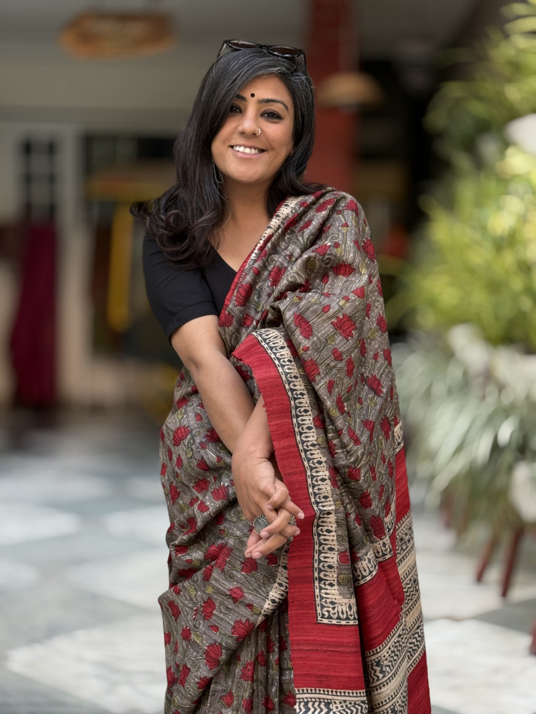 Image of GREY-RED GHICHA SILK HAND BLOCK PRINT SARI