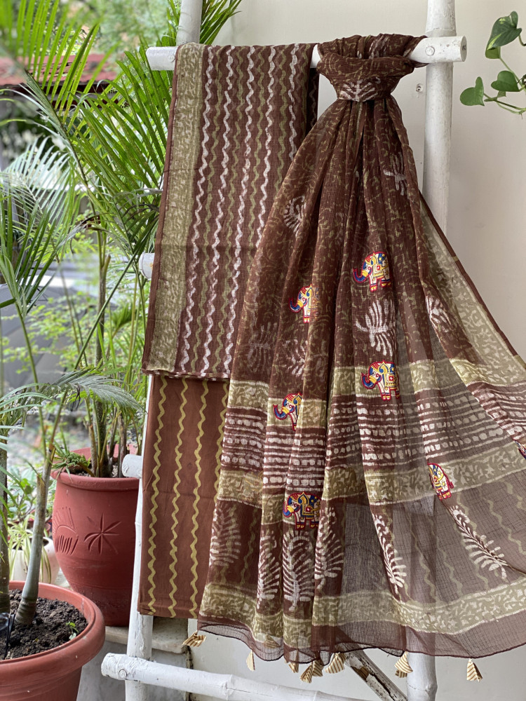 Image of BROWN HAND BLOCK PRINT KOTA  EMBROIDERED DUPATTA SET