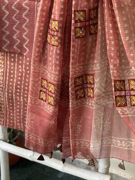 RUST HAND BLOCK PRINT KOTA  EMBROIDERED DUPATTA SET