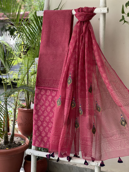 ROSE HAND BLOCK PRINT KOTA  EMBROIDERED DUPATTA SET