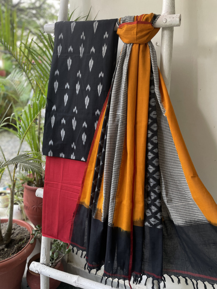 Image of BLACK-RED COTTON IKKAT DUPATTA SET