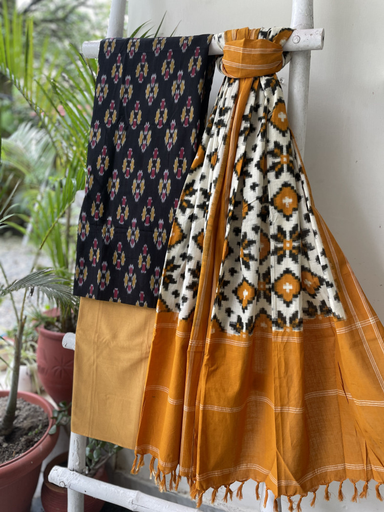 Image of BLACK &amp; MUSTARD COTTON IKKAT DUPATTA SET