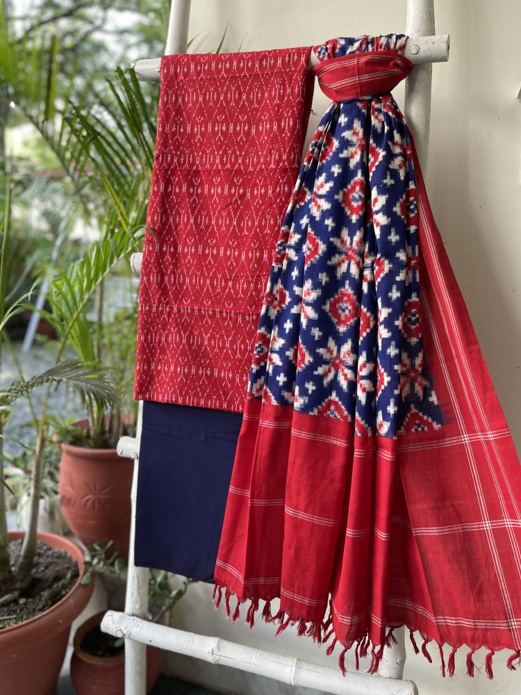 Image of RED &amp; INDIGO COTTON IKKAT DUPATTA SET