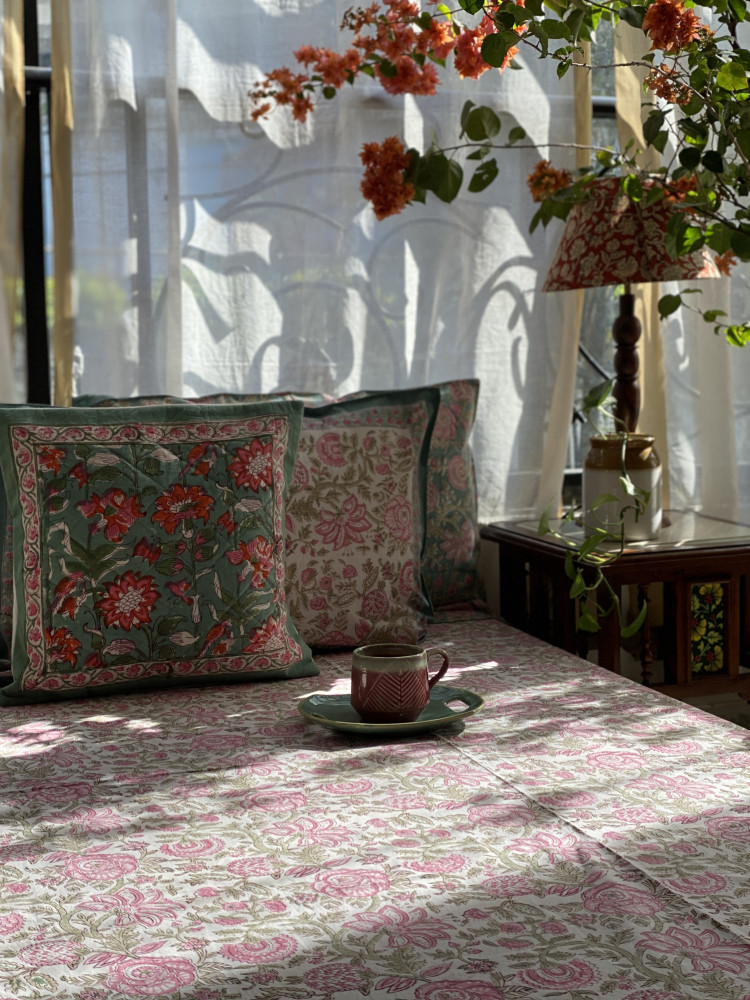 Image of OFF WHITE COTTON HAND BLOCK PRINT KING BEDSHEET