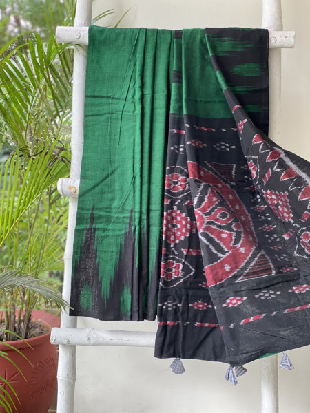 GREEN-BLACK Cotton 'KARGIL KUMBHA' ikkat woven sari