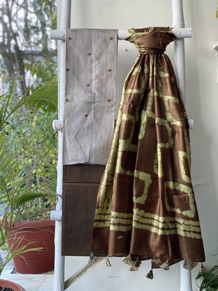 GREY-BROWN TUSSAR SILK BATIK DUPATTA SET