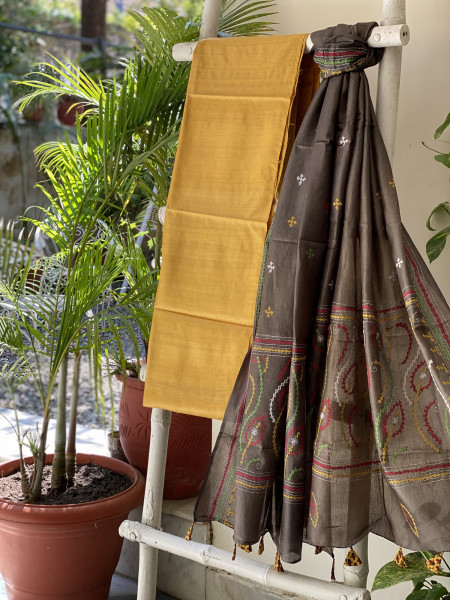 MUSTARD & MOSS GREEN TUSSAR SILK SINDHI EMBROIDERED dupatta  SET