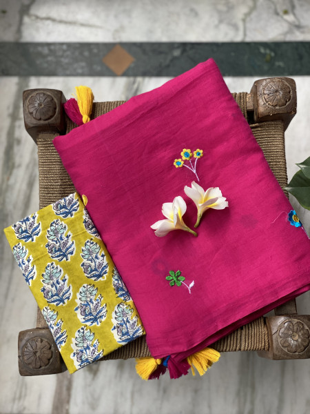 MAGENTA COTTON MULMUL EMBROIDERED SARI