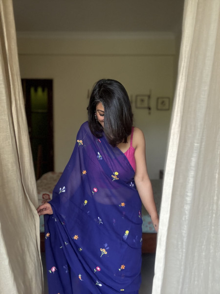 ROYAL BLUE COTTON MULMUL EMBROIDERED SARI
