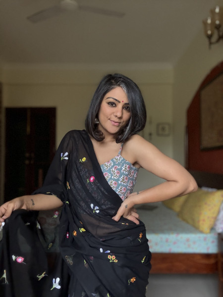 BLACK COTTON MULMUL EMBROIDERED SARI