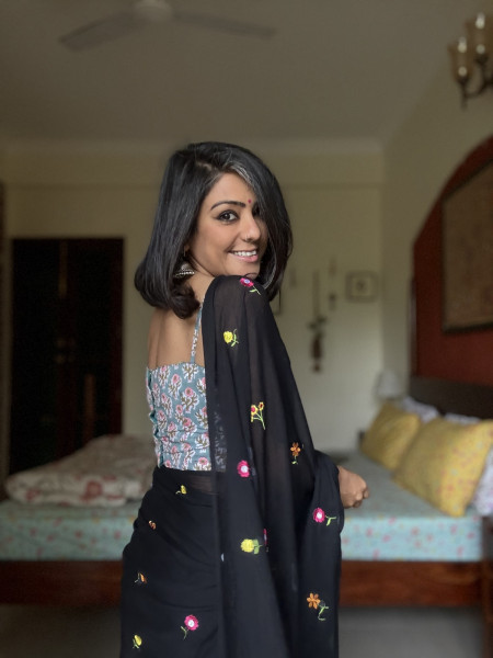 BLACK COTTON MULMUL EMBROIDERED SARI