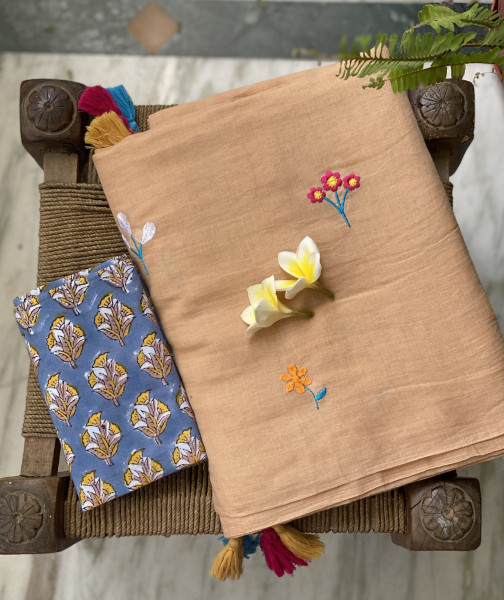 BEIGE COTTON MULMUL EMBROIDERED SARI