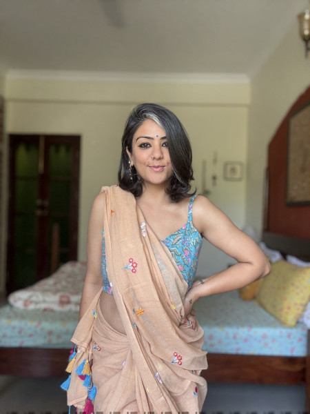 BEIGE COTTON MULMUL EMBROIDERED SARI