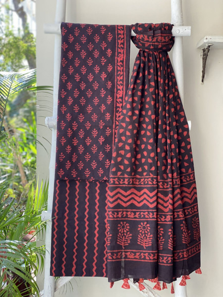 MAROON-BROWN HAND BLOCK PRINT MUL COTTON DUPATTA SET