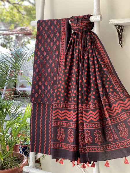 MAROON-BROWN HAND BLOCK PRINT MUL COTTON DUPATTA SET