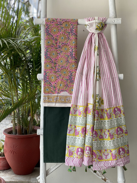 PINK AND OFF WHITE HAND BLOCK PRINT MUL COTTON DUPATTA SET