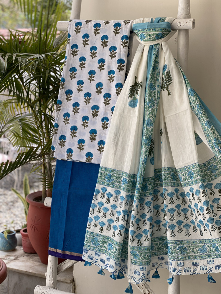 Image of OFF WHITE-BLUE  HAND BLOCK PRINT MUL COTTON DUPATTA SET