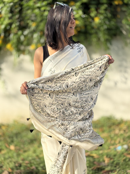 OFF WHITE-BLACK MODAL SILK AJRAKH BLOCK PRINT SARI
