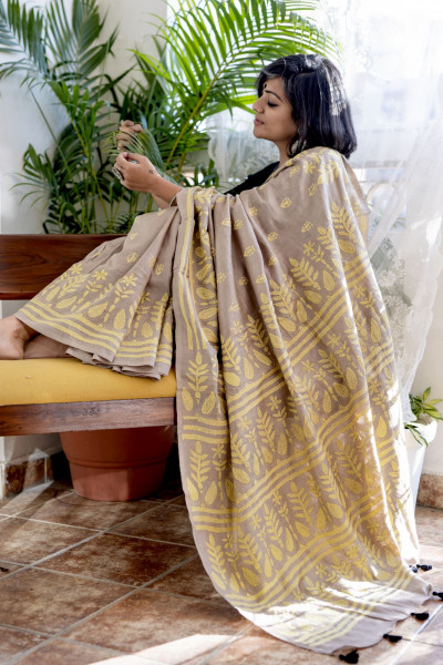BROWN & LEMON  KANTHA HAND EMBROIDERED MUGA SILK SARI
