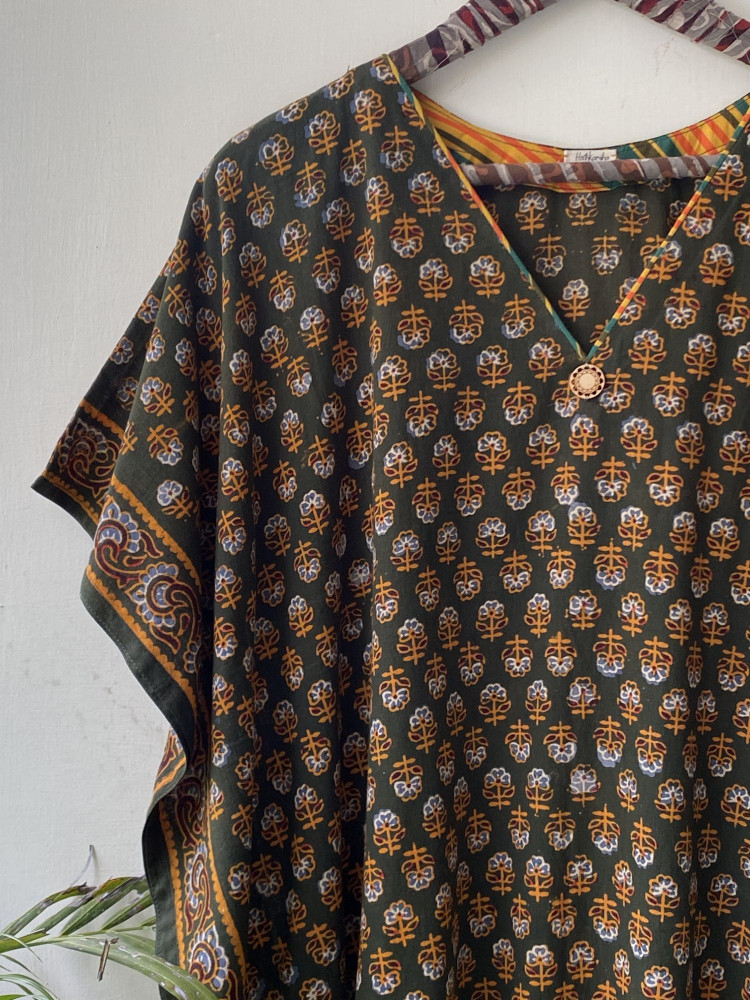 Image of BOTTLE GREEN AJRAKH BLOCK PRINT COTTON KAFTAN