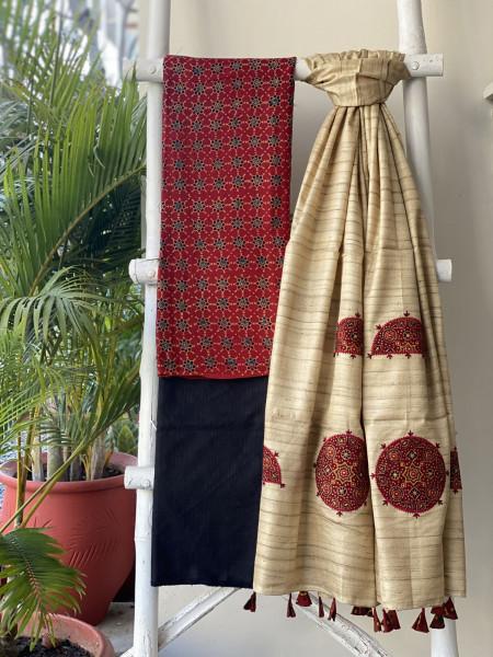 MAROON-BEIGE KATHIYA WOVEN SILK EMBROIDERED dupatta Set
