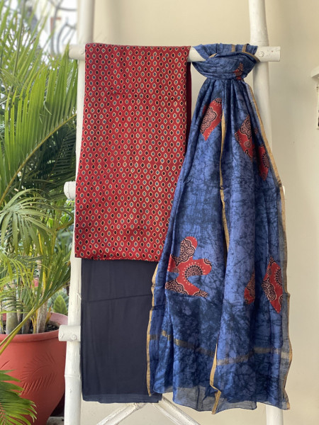 MAROON-INDIGO BATIK PATCHWORK CHANDERI SILK dupatta Set