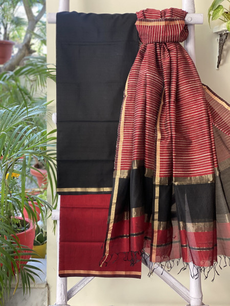 BLACK & RED  MAHESHWARI SILK & COTTON GHICHA WOVEN DUPATTA SET