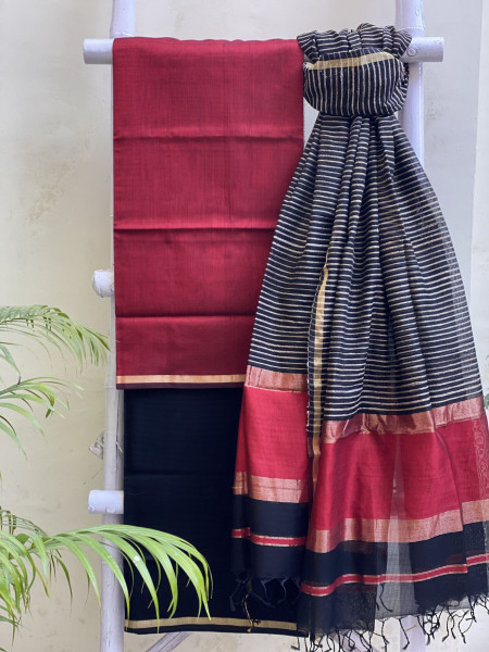 RED & BLACK MAHESHWARI SILK & COTTON GHICHA WOVEN DUPATTA SET