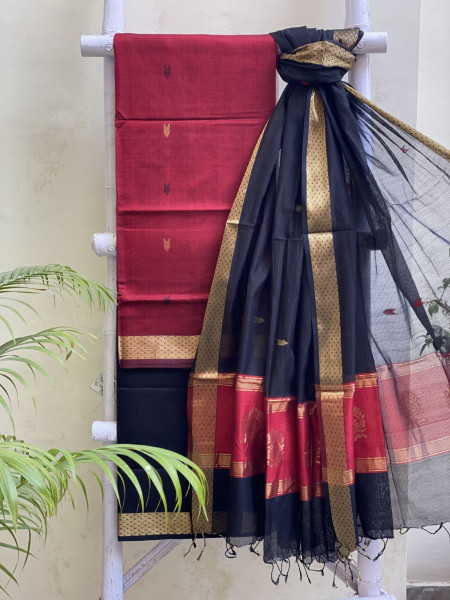 RED & BLACK MAHESHWARI SILK & COTTON ZARI BOOTA WOVEN DUPATTA SET