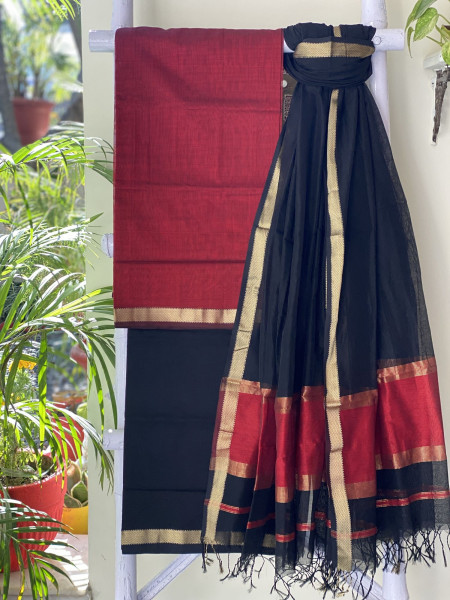 RED & BLACK MAHESHWARI SILK & COTTON ZARI BORDER WOVEN DUPATTA SET
