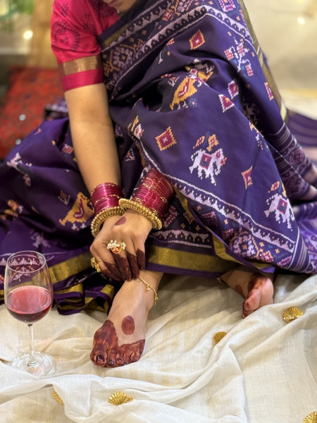 PURPLE SINGLE IKKAT PATOLA  HAND WOVEN SILK SARI