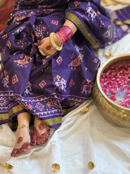 PURPLE SINGLE IKKAT PATOLA  HAND WOVEN SILK SARI