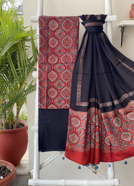 MAROON-BLACK AJRAKH MODAL SILK DUPATTA SET