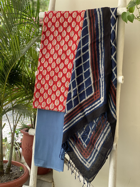 RED & INDIGO BLOCK PRINT LINEN DUPATTA SUIT SET
