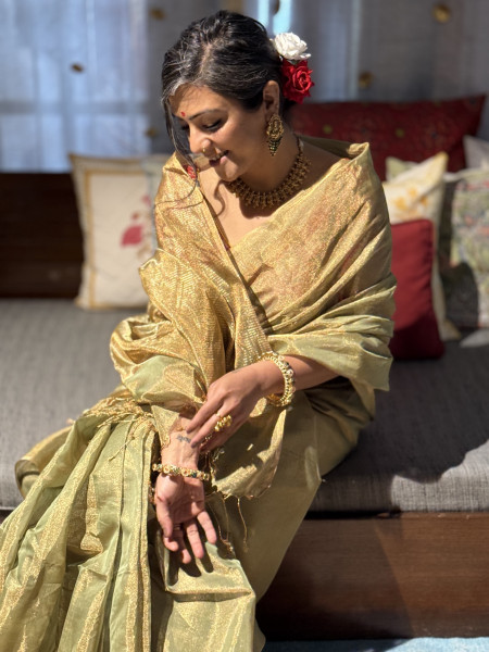 'PADMA' MEHNDI GREEN ZARI WOVEN MAHESHWARI SILK  SARI