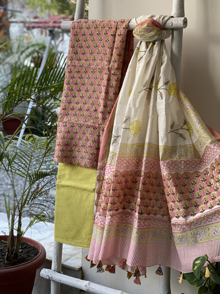 Image of PEACH-LIME HAND BLOCK PRINT CHANDERI SILK &amp; COTTON DUPATTA SET