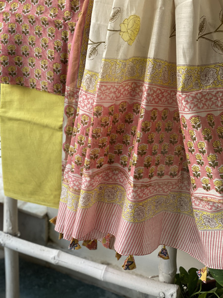 PEACH-LIME HAND BLOCK PRINT CHANDERI SILK & COTTON DUPATTA SET