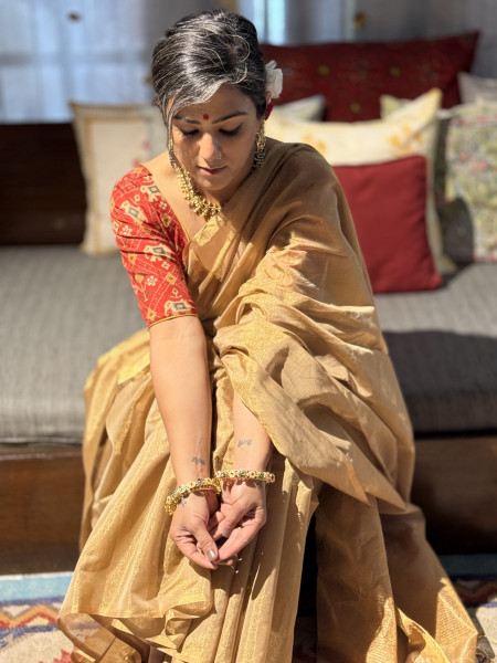 'SUNEHRI' GOLD ZARI WOVEN MAHESHWARI SILK  SARI